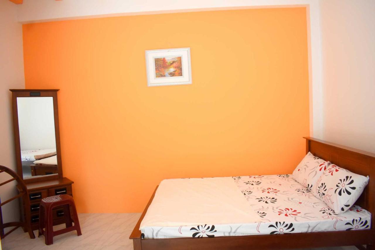 Sri Mayura Holiday Resort Kataragama Exteriör bild